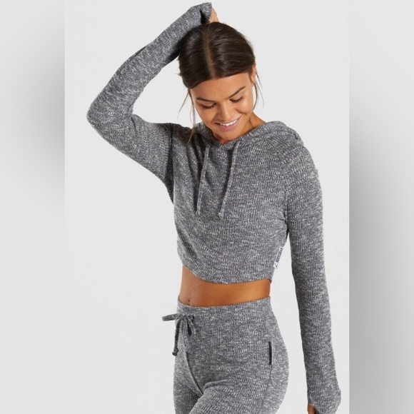 GYMSHARK Slounge Cropped Hoodie - Picture 4 of 5